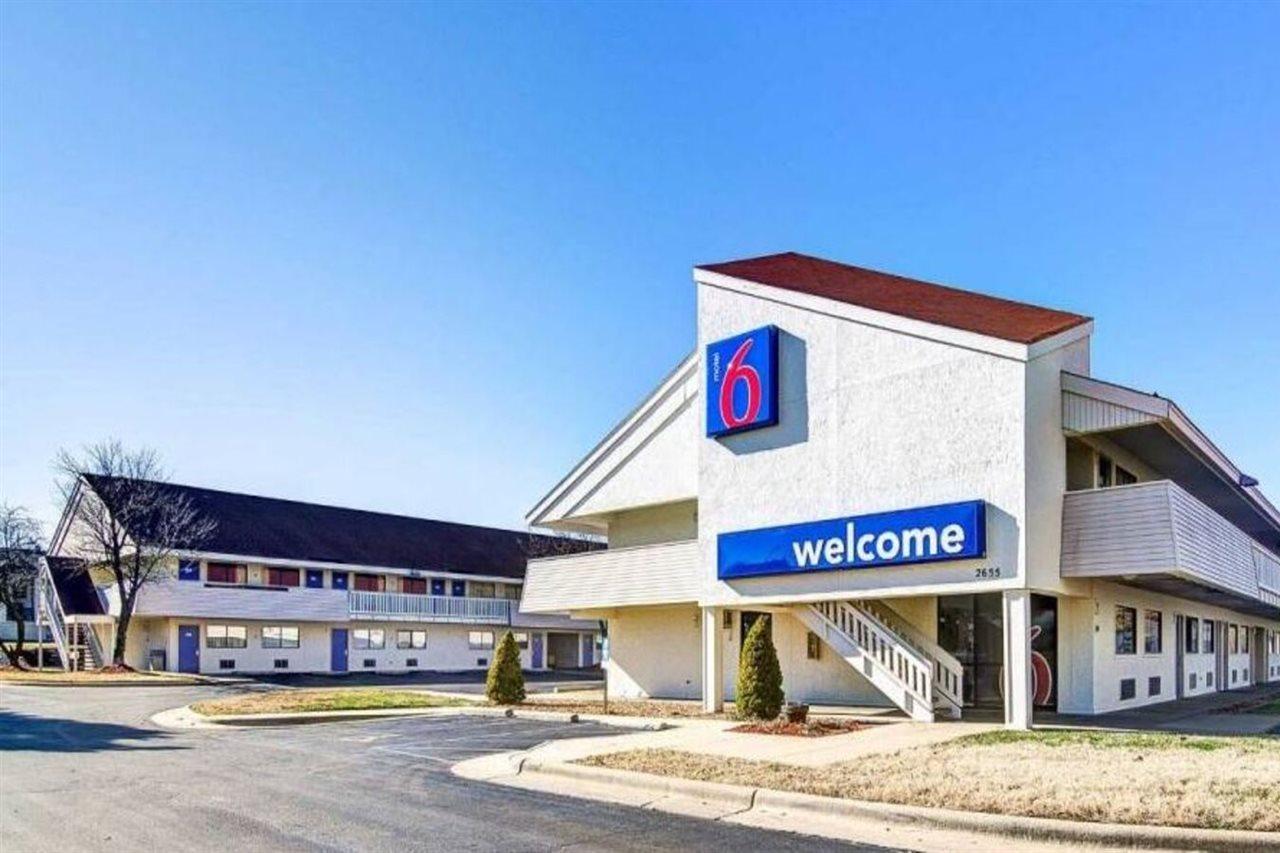 Motel 6-Springfield, Mo - North ภายนอก รูปภาพ