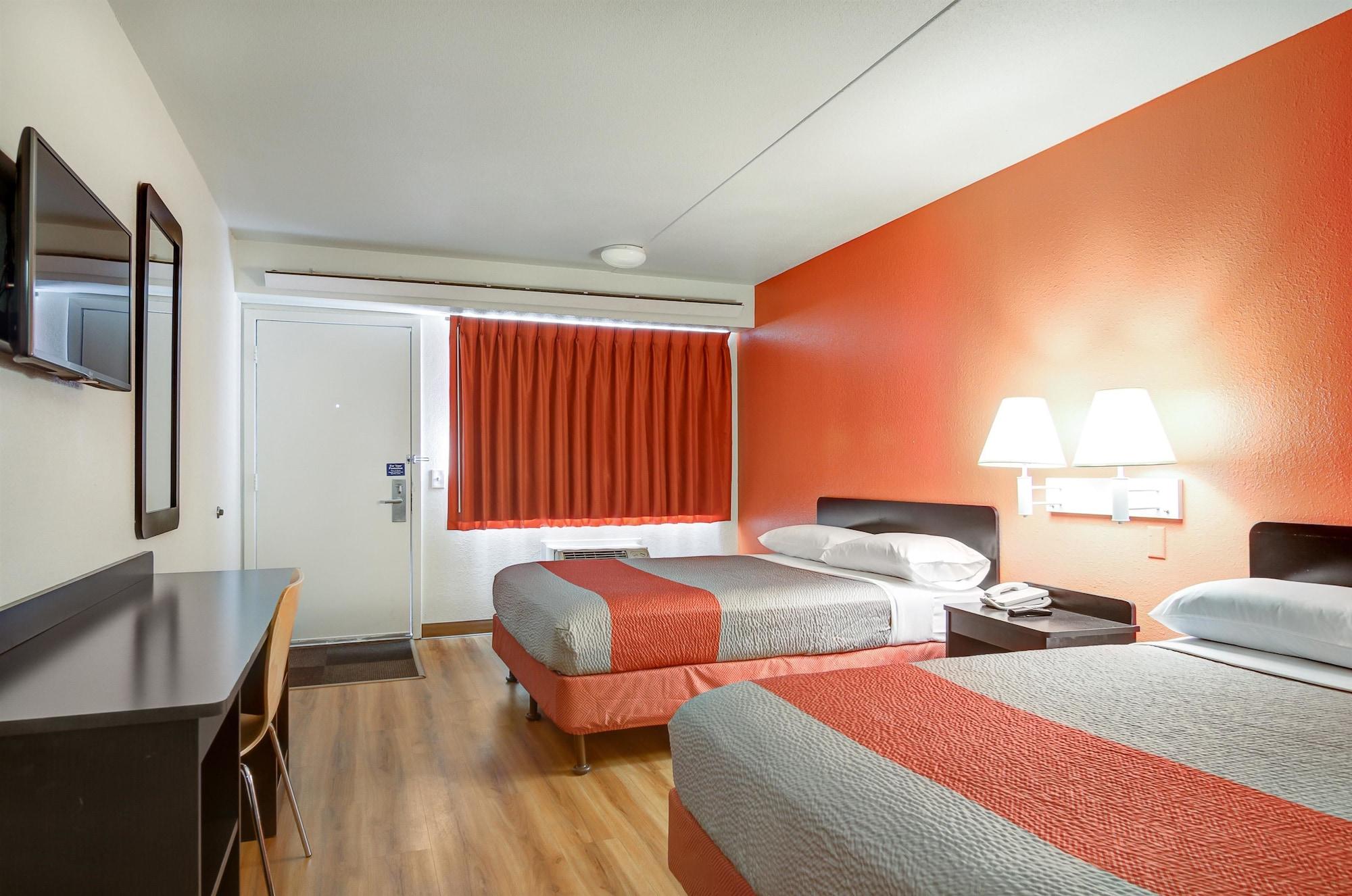 Motel 6-Springfield, Mo - North ภายนอก รูปภาพ