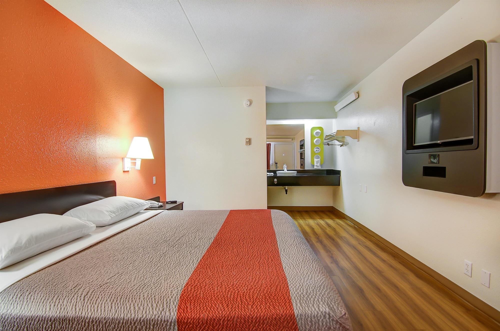 Motel 6-Springfield, Mo - North ภายนอก รูปภาพ