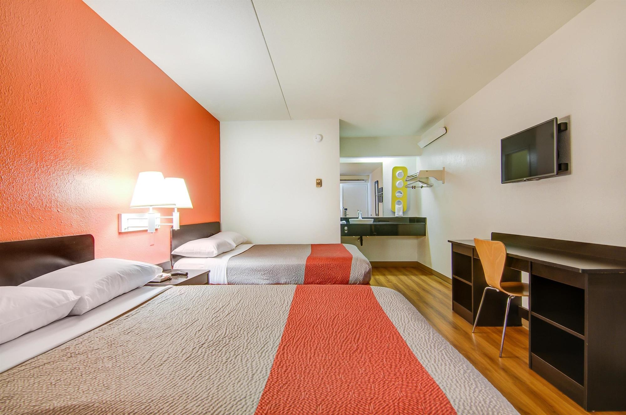 Motel 6-Springfield, Mo - North ภายนอก รูปภาพ