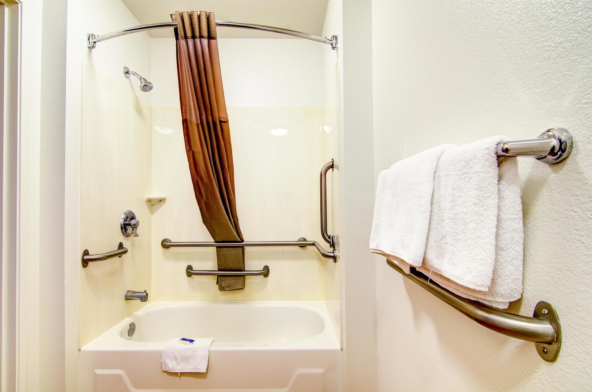 Motel 6-Springfield, Mo - North ภายนอก รูปภาพ