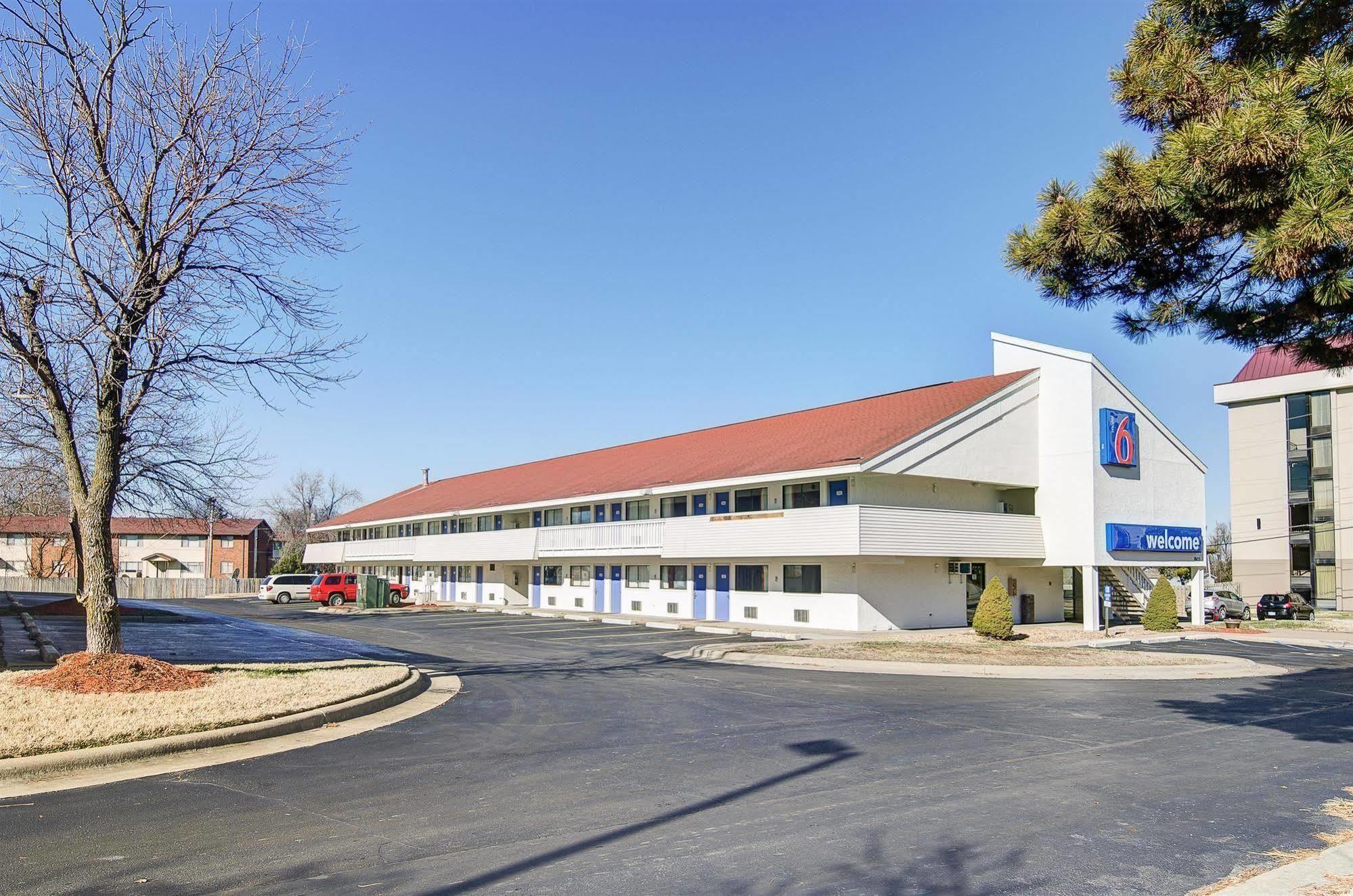 Motel 6-Springfield, Mo - North ภายนอก รูปภาพ