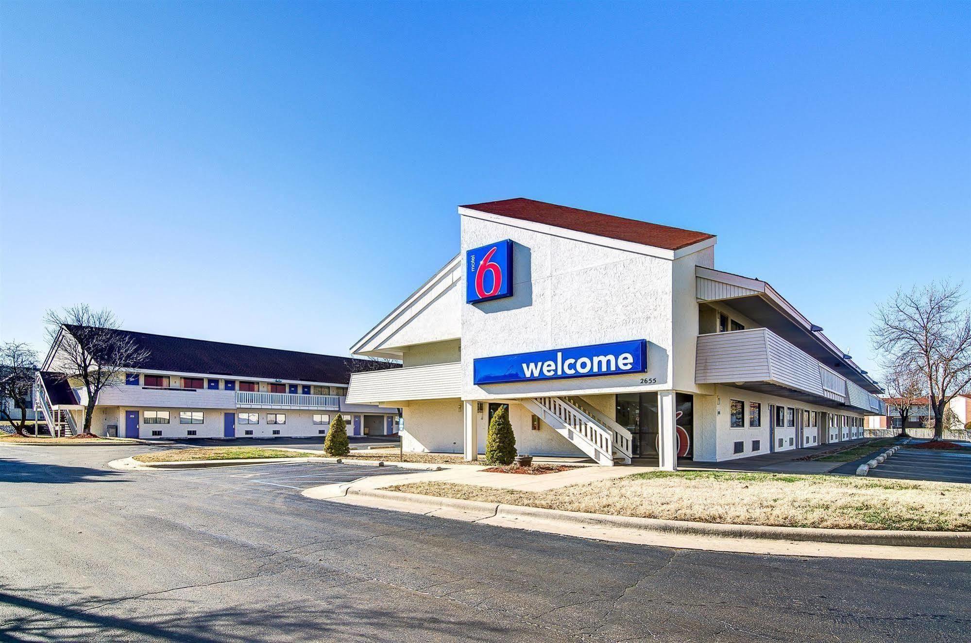 Motel 6-Springfield, Mo - North ภายนอก รูปภาพ